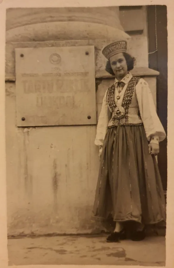 Ināra Strazdiņa 1956.gada maijs - Pirmie Baltijas valstu studentu dziesmu un deju svētkos 