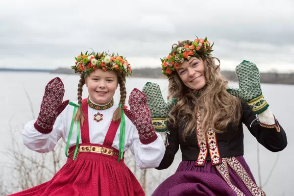 Marta Lapiņa un Katrīna Kvistvika