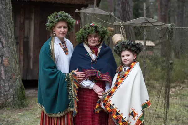 Elga Eglīte,Ilze Žerdiņa un Elizabete