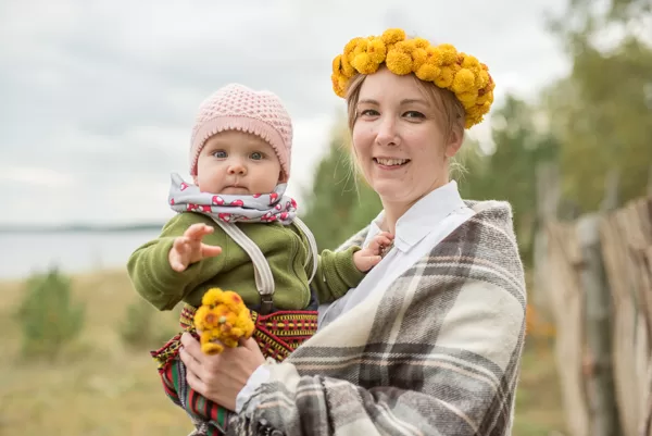 Katrīna Feldmane un Dora